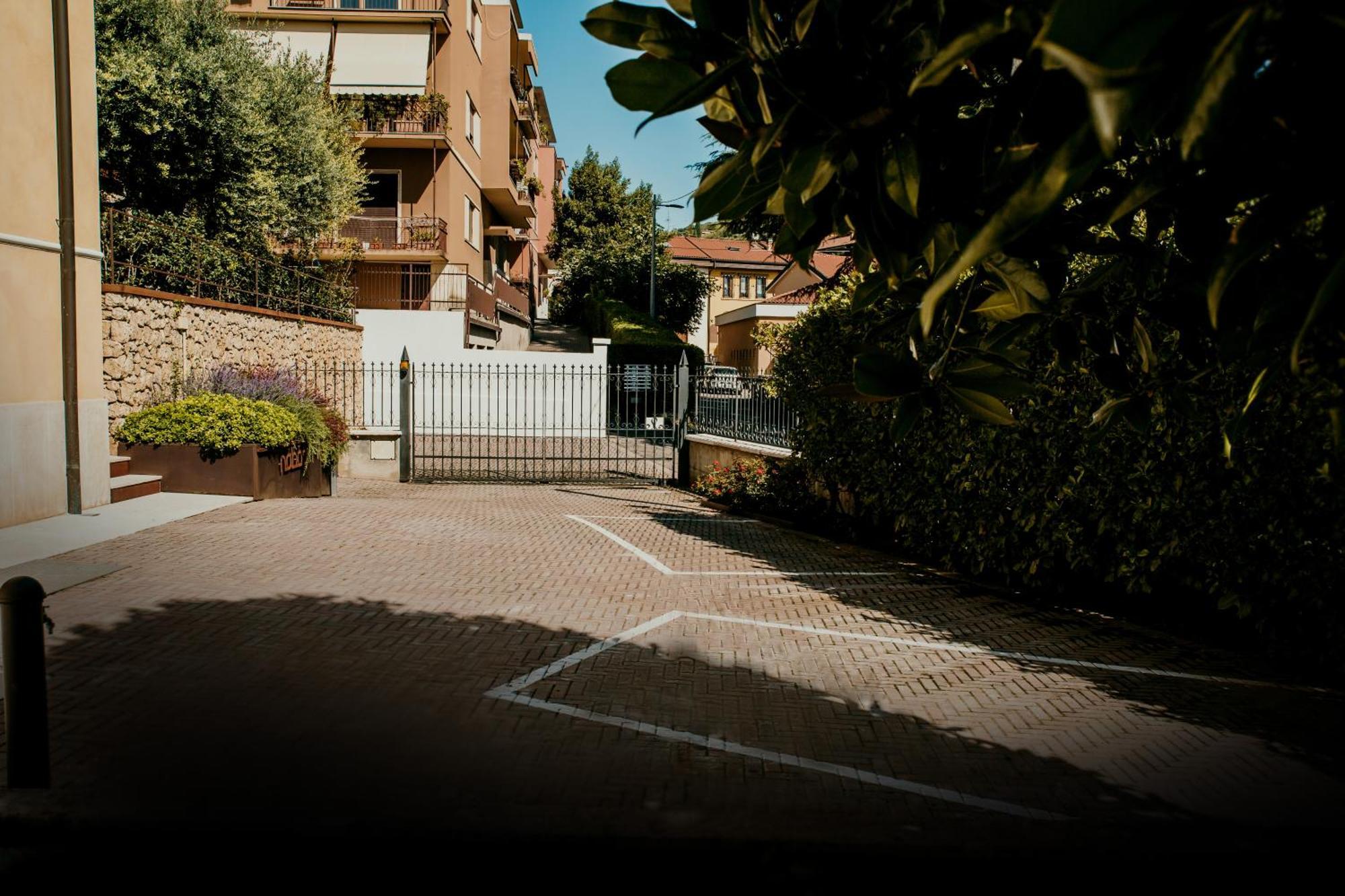 Naboo Verona Luxury Suites Экстерьер фото